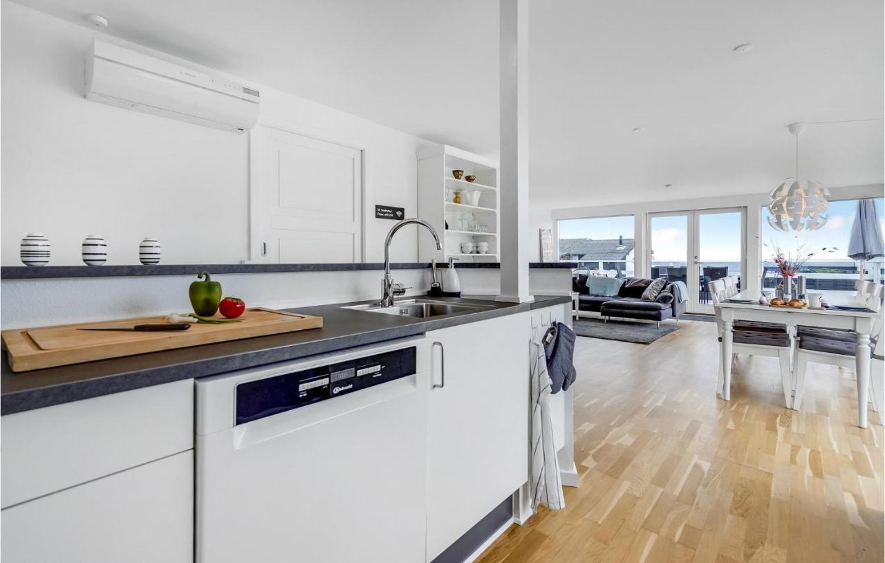 2 Bedroom Stunning Home In Strøby Ladeplads Екстериор снимка